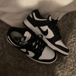 Nike dunk low